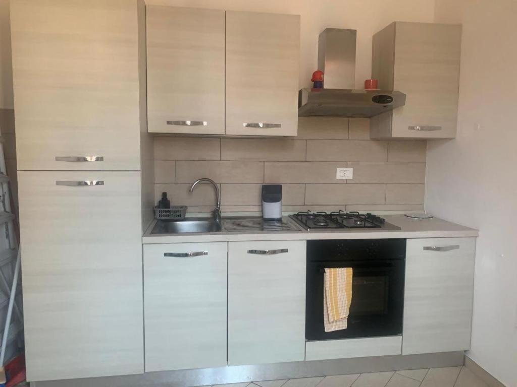 Odeon Apartment In Centro A Livorno Zewnętrze zdjęcie